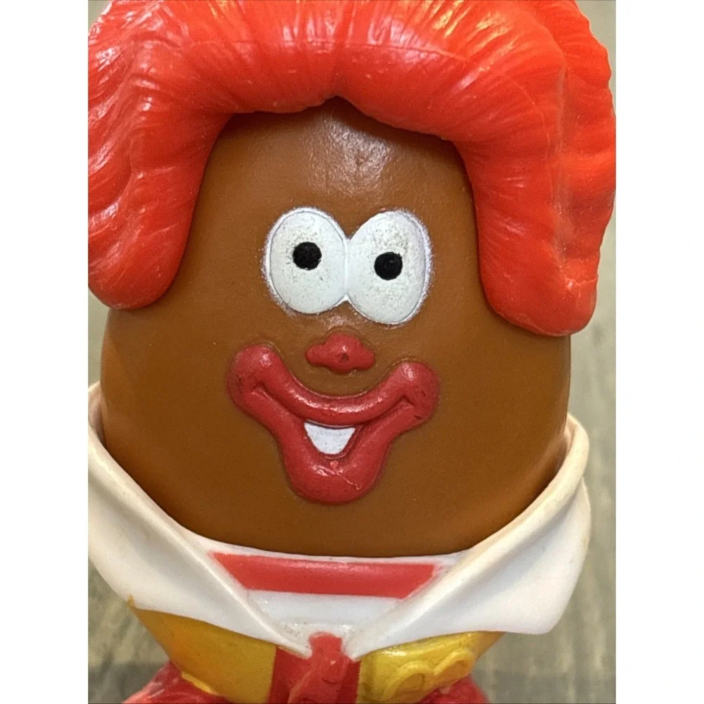 Vintage Ronald McDonald Clown Chicken Nugget McNugget Buddies McDonald's Toy '96